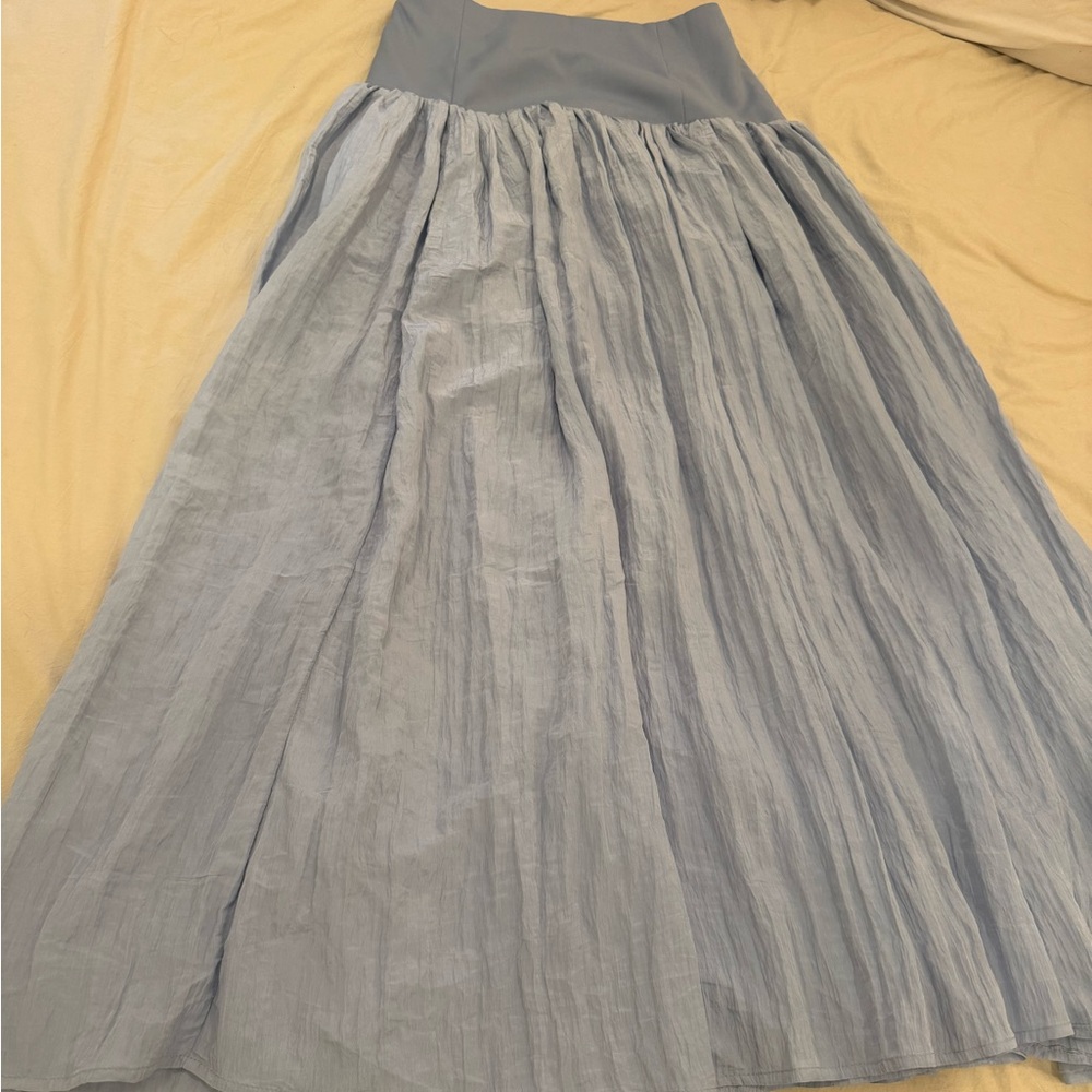 Commense Sky Blue Garment